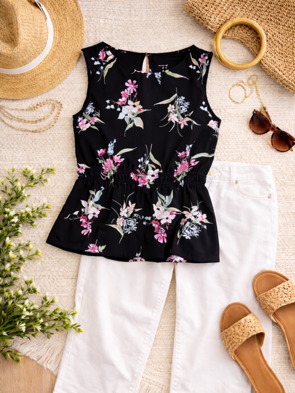 RESERVED A NEW DAY Peplum Top Womens Medium Black Floral Sleeveless Tank Blouse - Picture 5 of 16